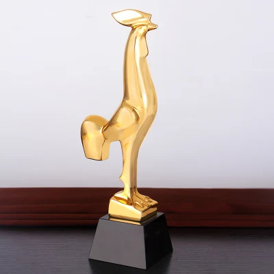 Artificial Rooster Animal Resin Trophy Cup Souvenir Figurine